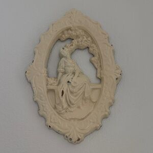 Vintage Cream Wall Plaque set of 2